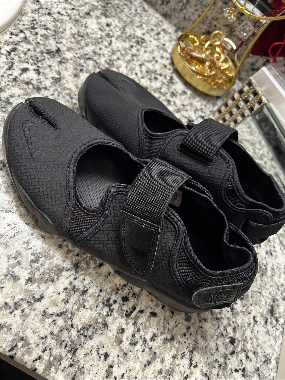 Nike Women’s Black Split-Toe Velcro Athletic Sneakers